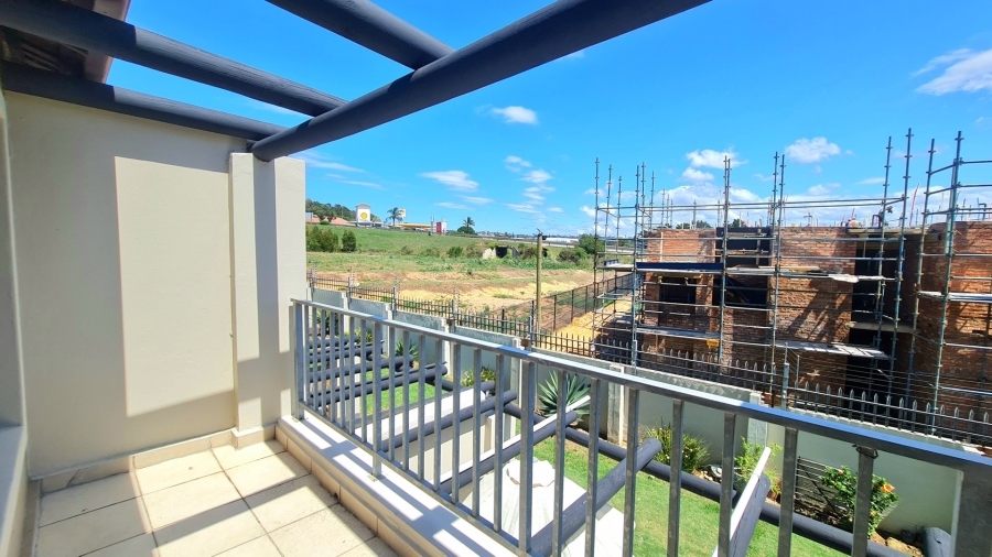 2 Bedroom Property for Sale in Bowtie Western Cape